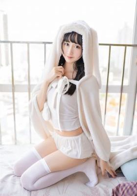 自拍三区_4K免费全集观看