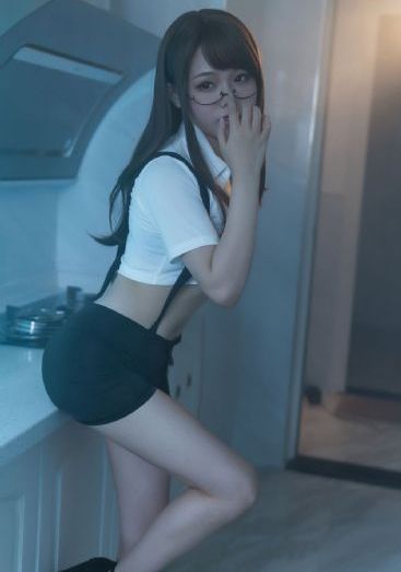 同桌上课在下面慢慢的揉_4K天堂在线